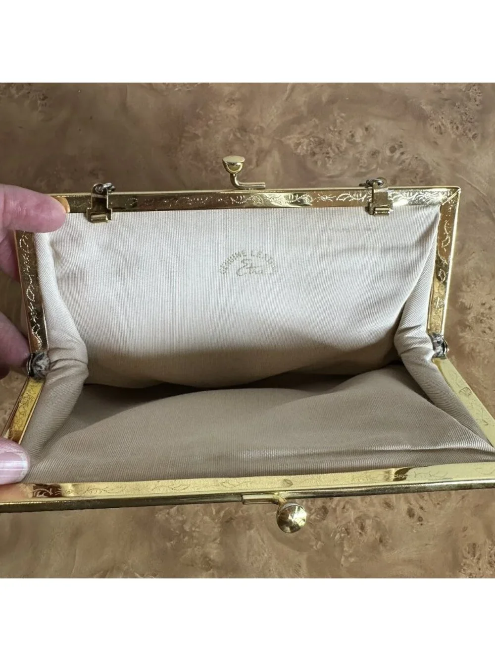 Vintage Etra Off-White Leather Clutch Purse Gold Kiss Lock Evening Bag MCM